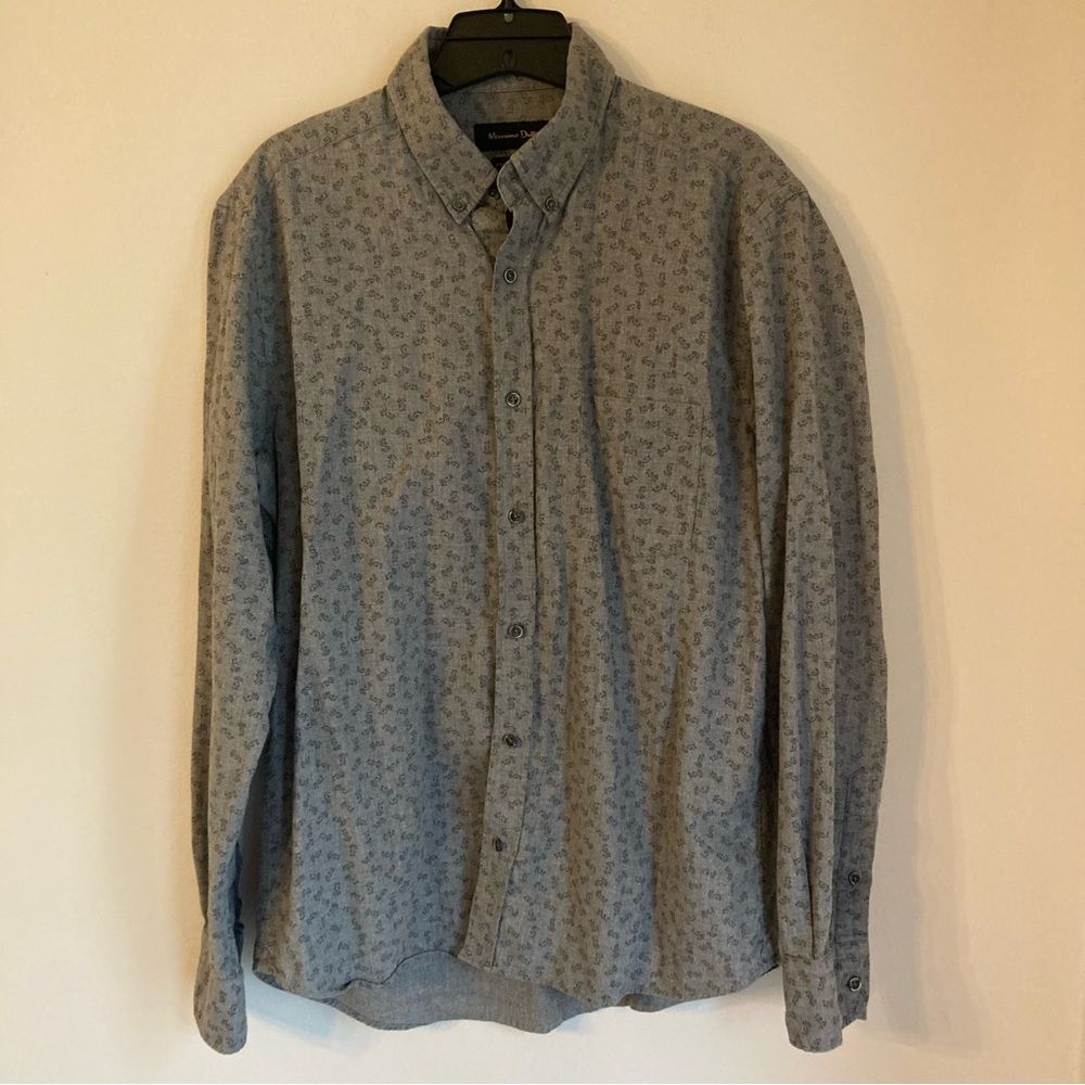 Massimo Dutti Men’s long sleeve gray button down size Medium! EUC!